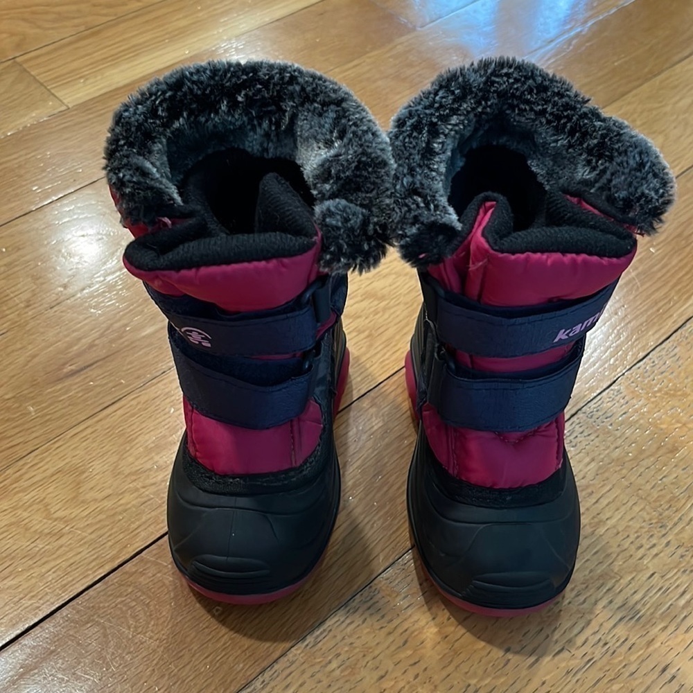 KAMIK girls winter boots size 6 .